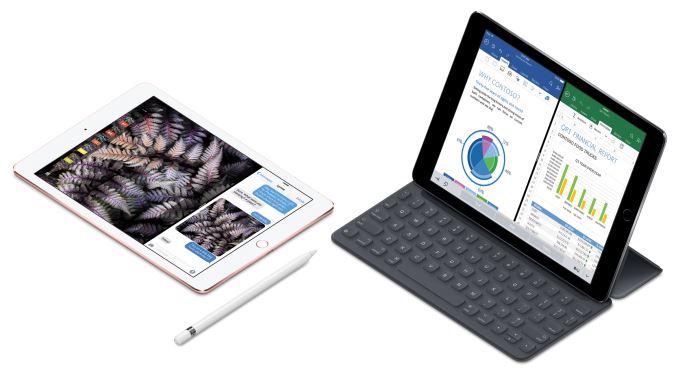 iPadPro10-ApplePencil-SmartKeyboard-Splitview_PR-PRINT_678x452.jpg