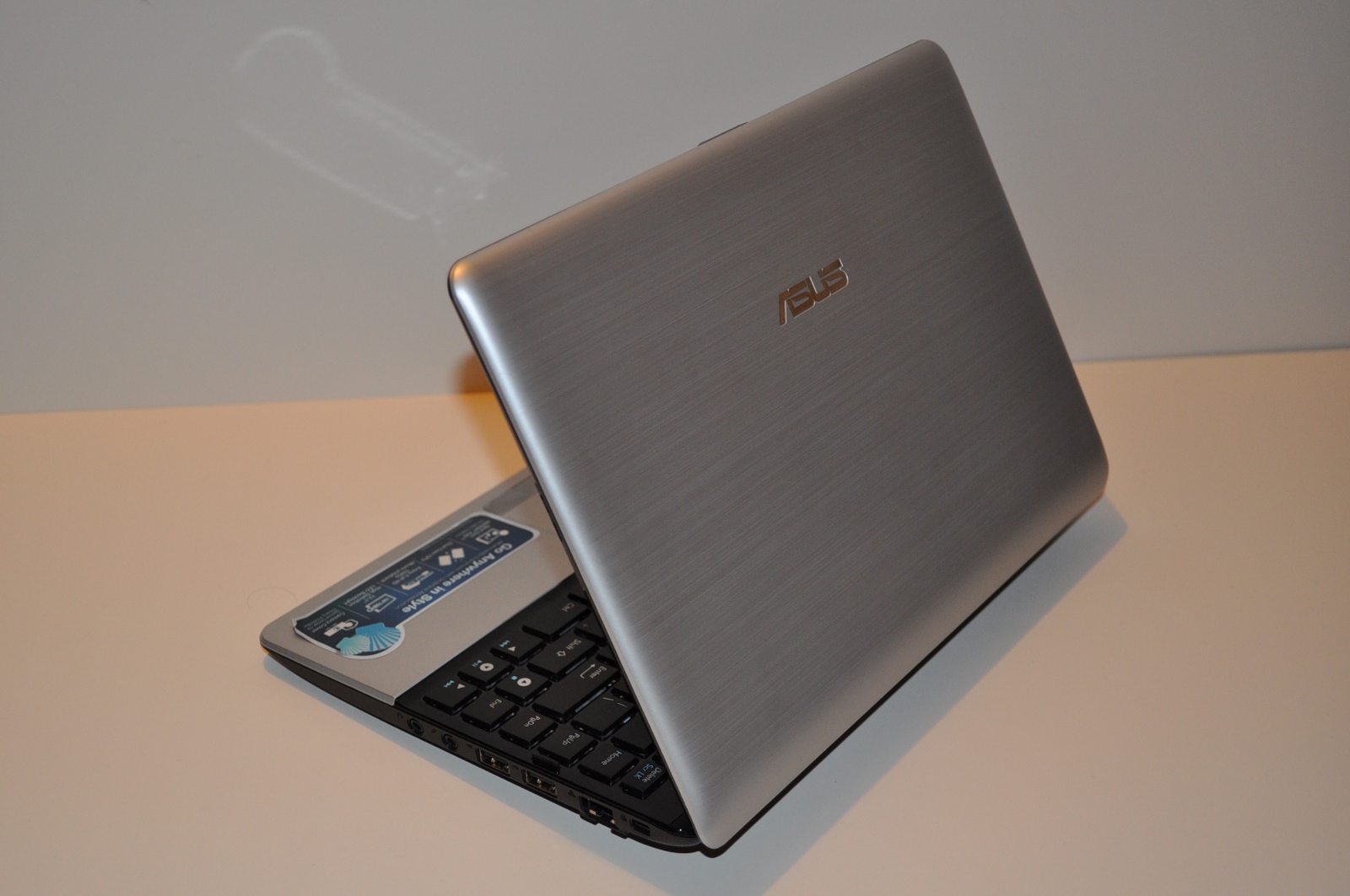 asus ion