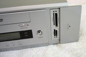 http://images.anandtech.com/reviews/cases/roundups/htpc2004/nmediaright_small.jpg