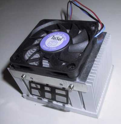http://images.anandtech.com/reviews/cooling/roundups/9-8-2001/taisol_new.jpg