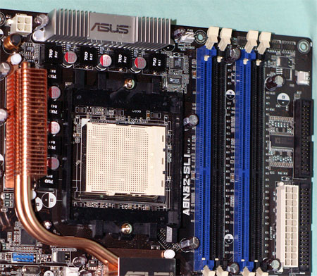 http://images.anandtech.com/reviews/motherboards/asus/a8n32sli_deluxe/power.jpg