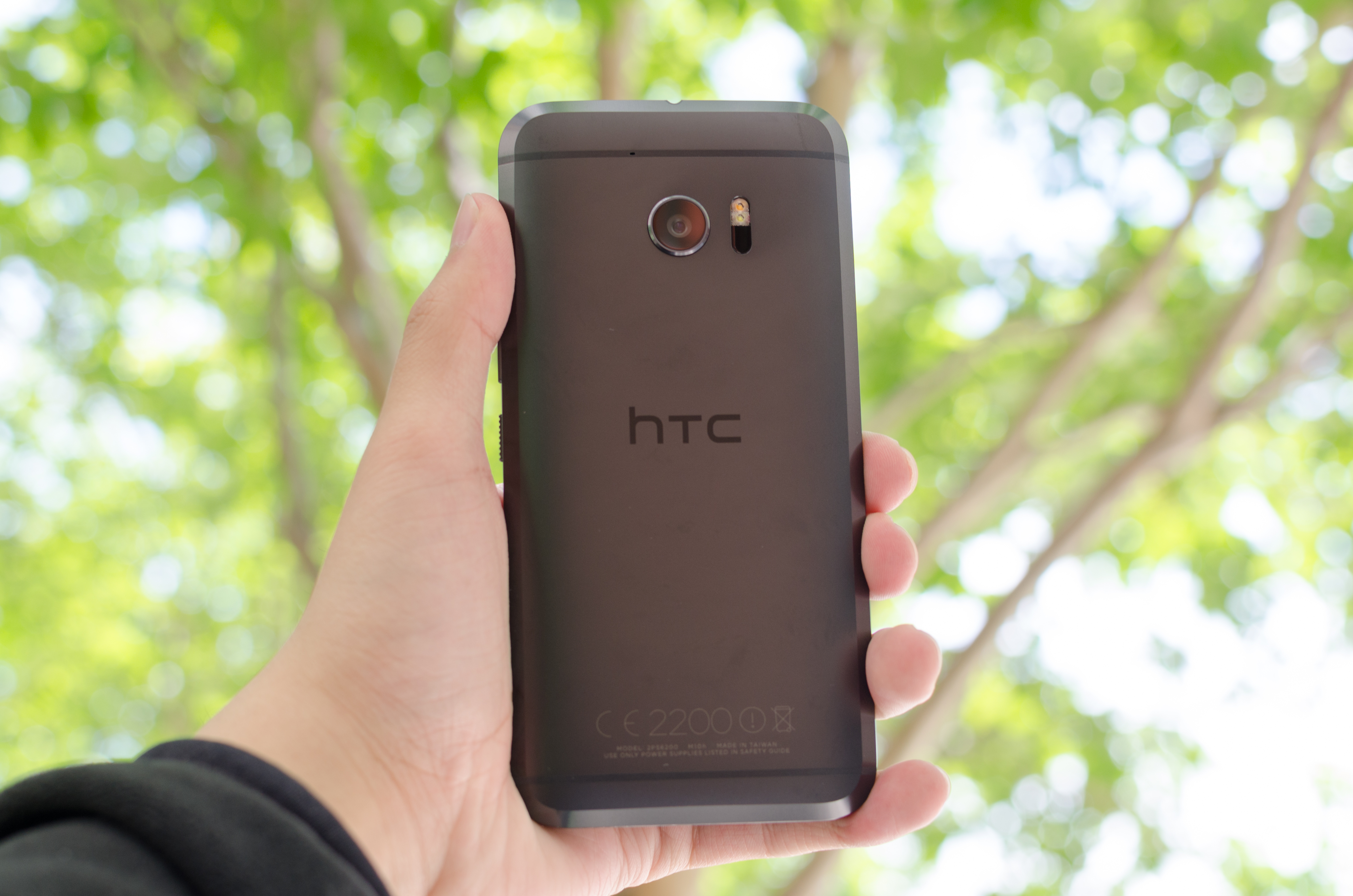 Neem de telefoon op Zij zijn Tenen Hands On With The HTC 10: A Fresh Start