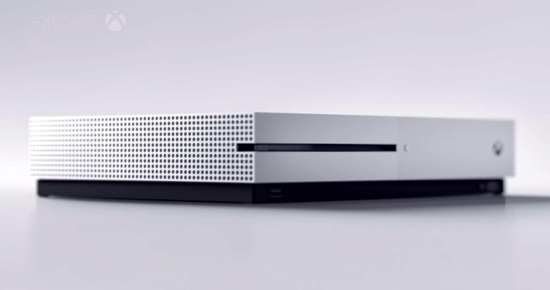 Xbox One S official: 40 percent slimmer, 4K video playback, $299