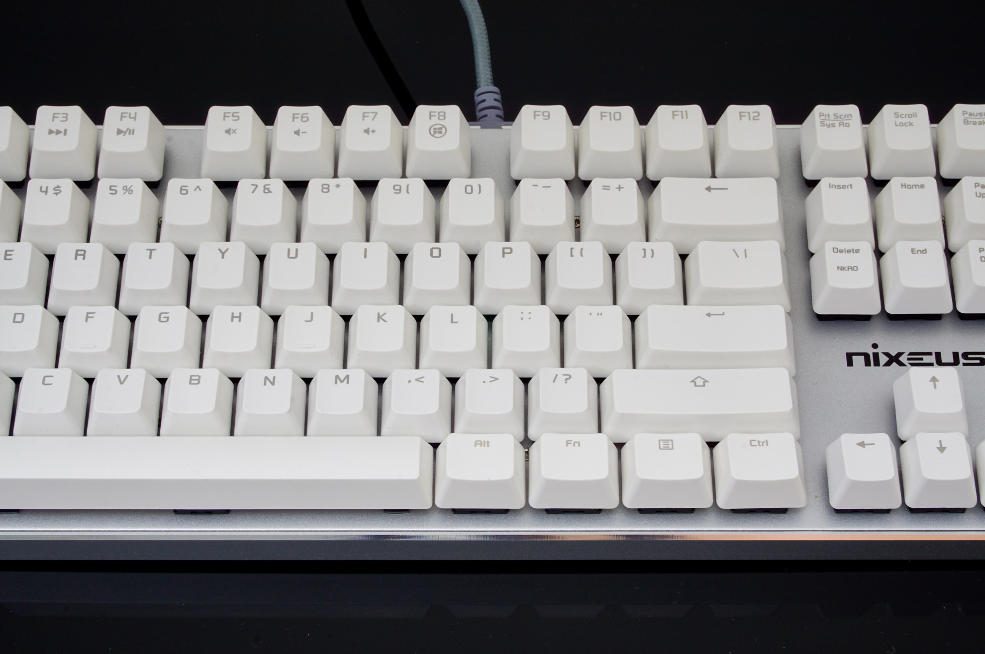 The Keyboard - Nixeus Moda Pro A Professional Mechanical Keyboard for $55