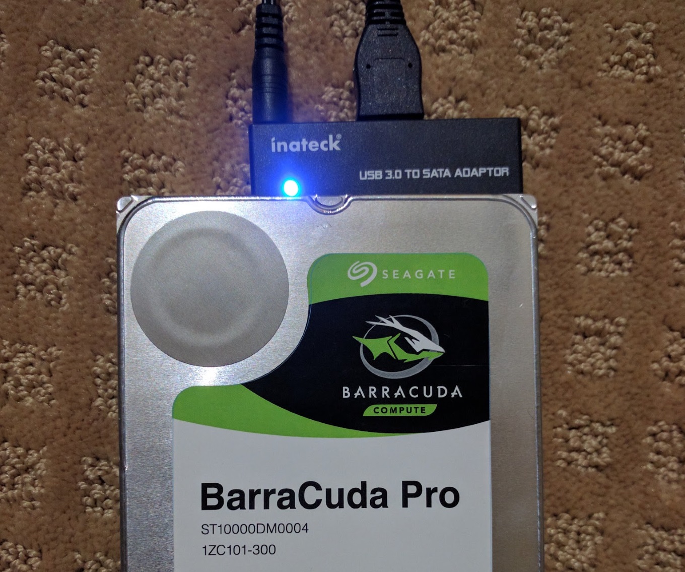 Above head and shoulder Fuck Emigrate Seagate BarraCuda Pro 10TB Helium HDD Capsule Review
