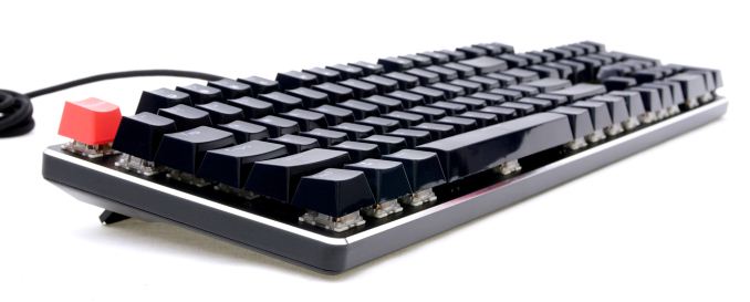 glorious gaming race keyboard