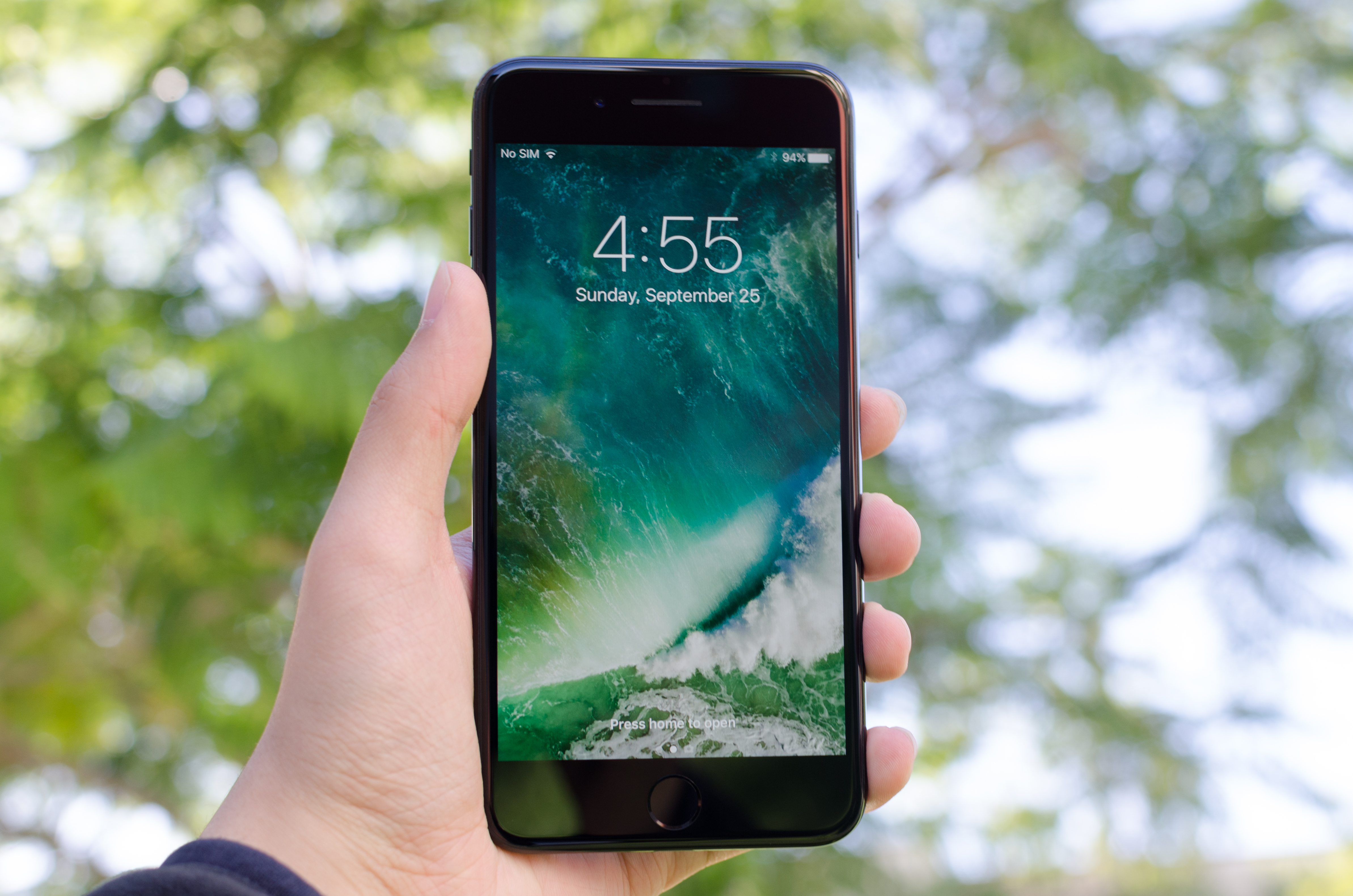 Apple iPhone 8 Plus Review: Evolution Over Revolution