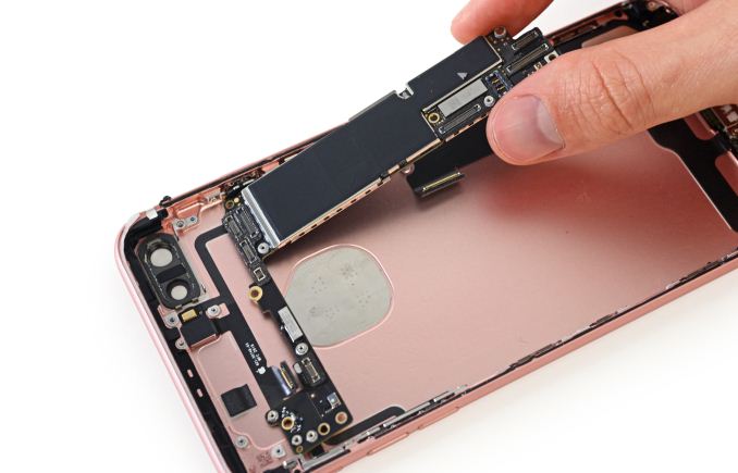 Early iPhone 7 Teardowns: Intel & Qualcomm Modems, TSMC SoC, 2 to 