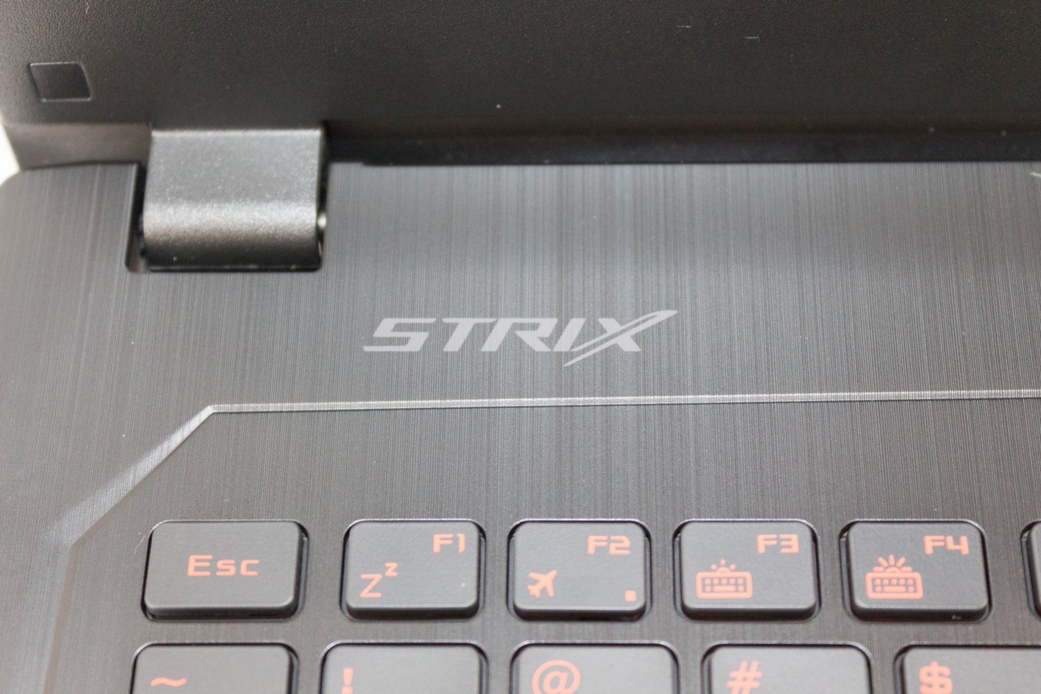 The ASUS ROG Strix GL502VS Review: Mainstream GTX 1070 with G-SYNC