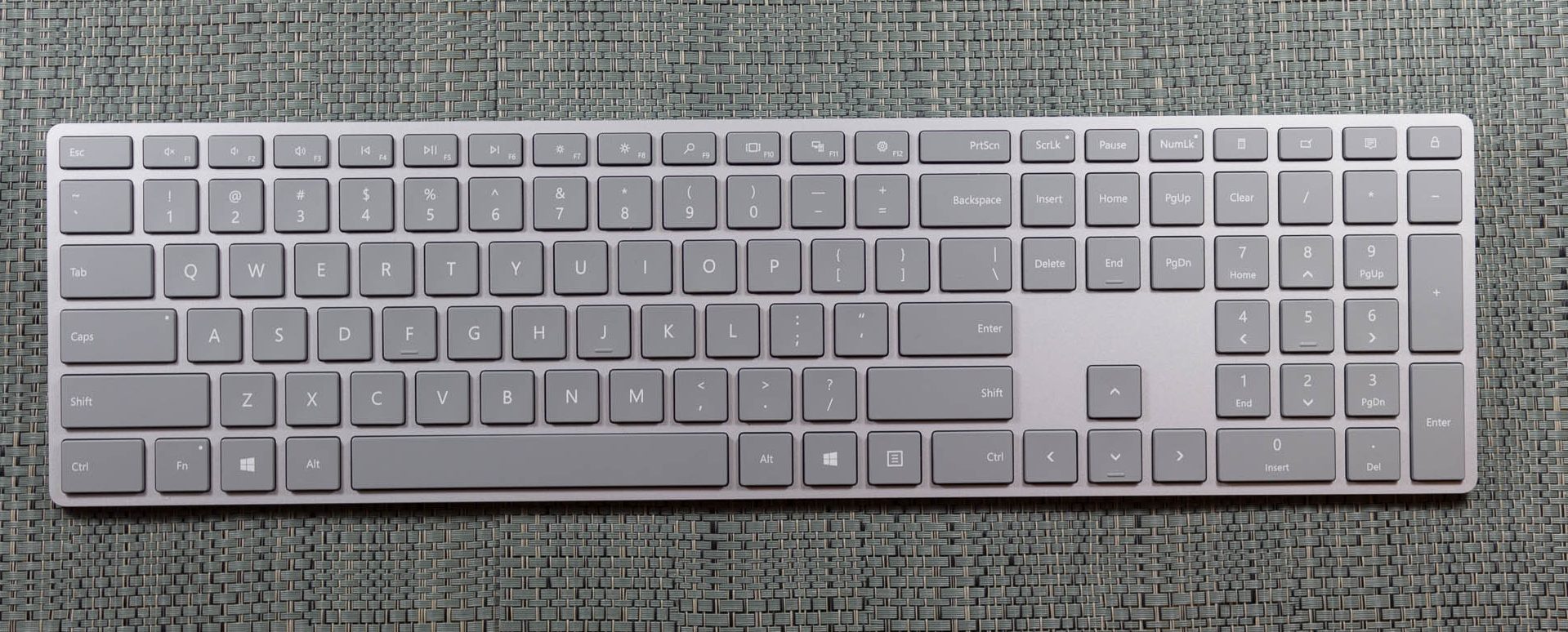 ルカリ Microsoft SURFACE KEYBOARD WS2-00019 pVoXi-m82131867319 カテゴリー