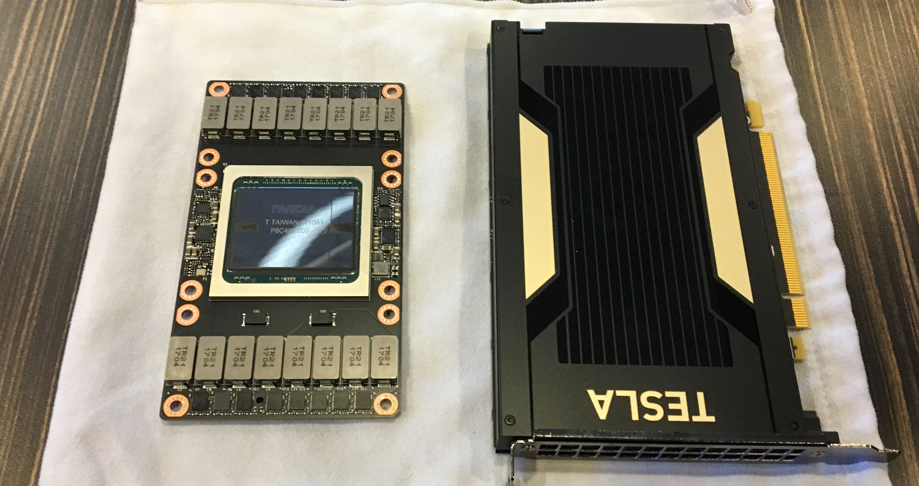 GV100 GPU and Tesla V100 Accelerator 