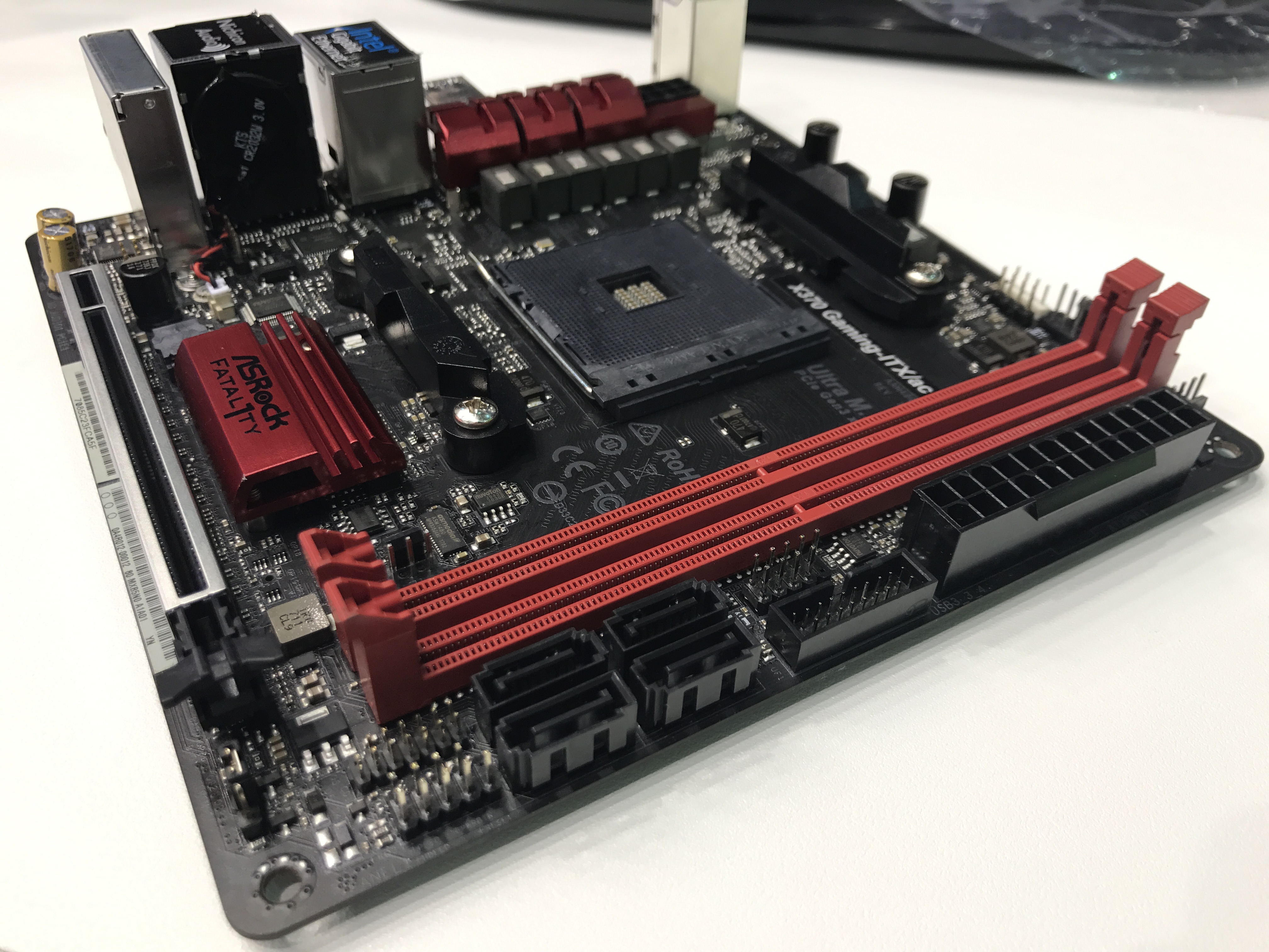 Asrock H510M-ITX / ac Mini ITX Motherboard - Versus Gamers