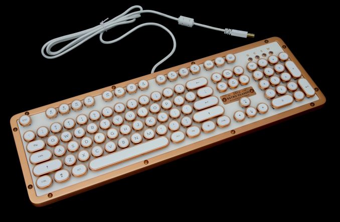 The Azio Retro Classic Mechanical Keyboard Review: Eyecatching