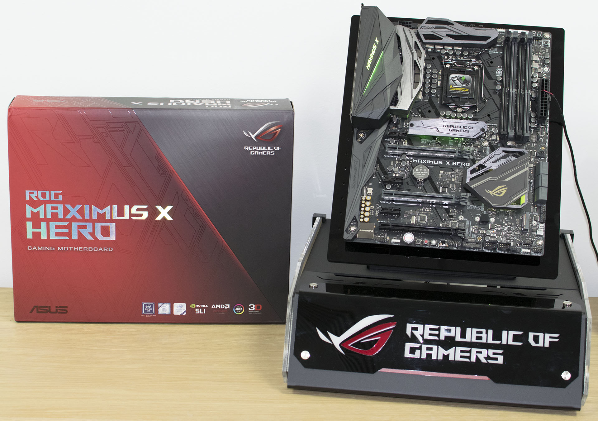 ASUS ROG Z370 Maximus X Hero and Hero 