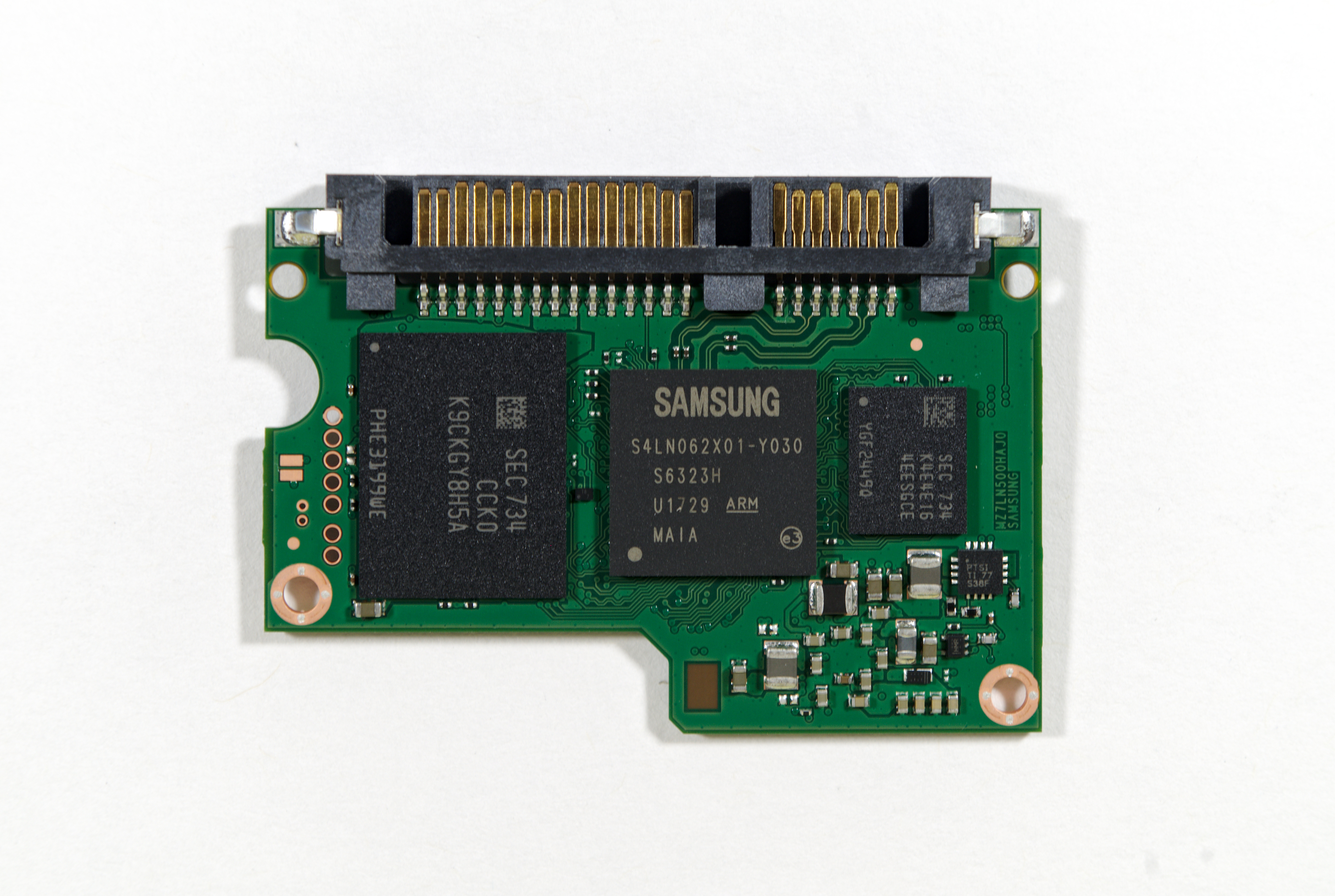 Vise dig manifestation Rå The Samsung SSD 850 120GB Review: A Little TLC for SATA