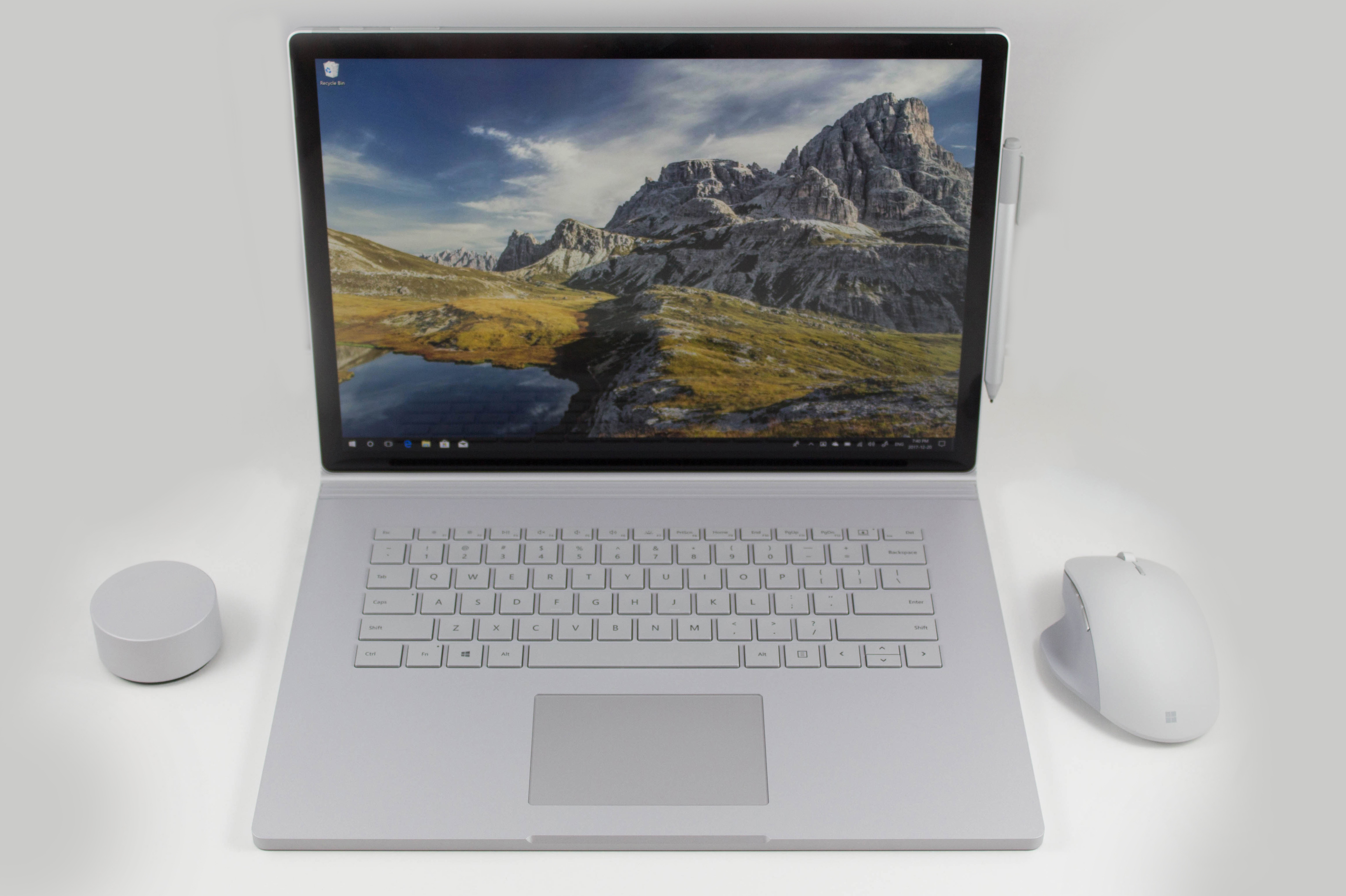 microsoft surface book 2 15 inches