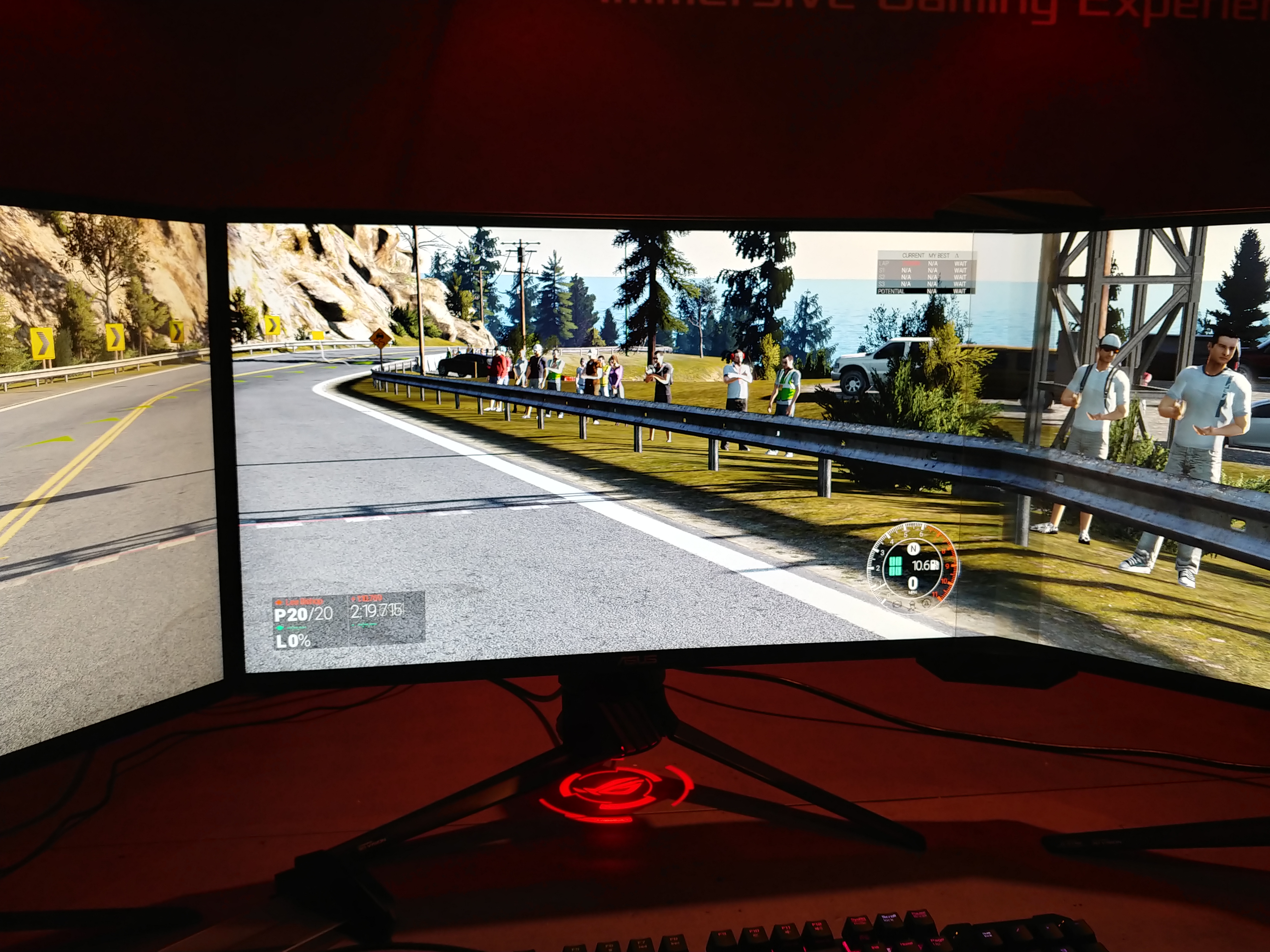 ASUS Wants to Eliminate Distracting Borders in Multi-Monitor