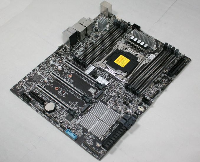 The Supermicro X11SRA Motherboard Review: C422 based