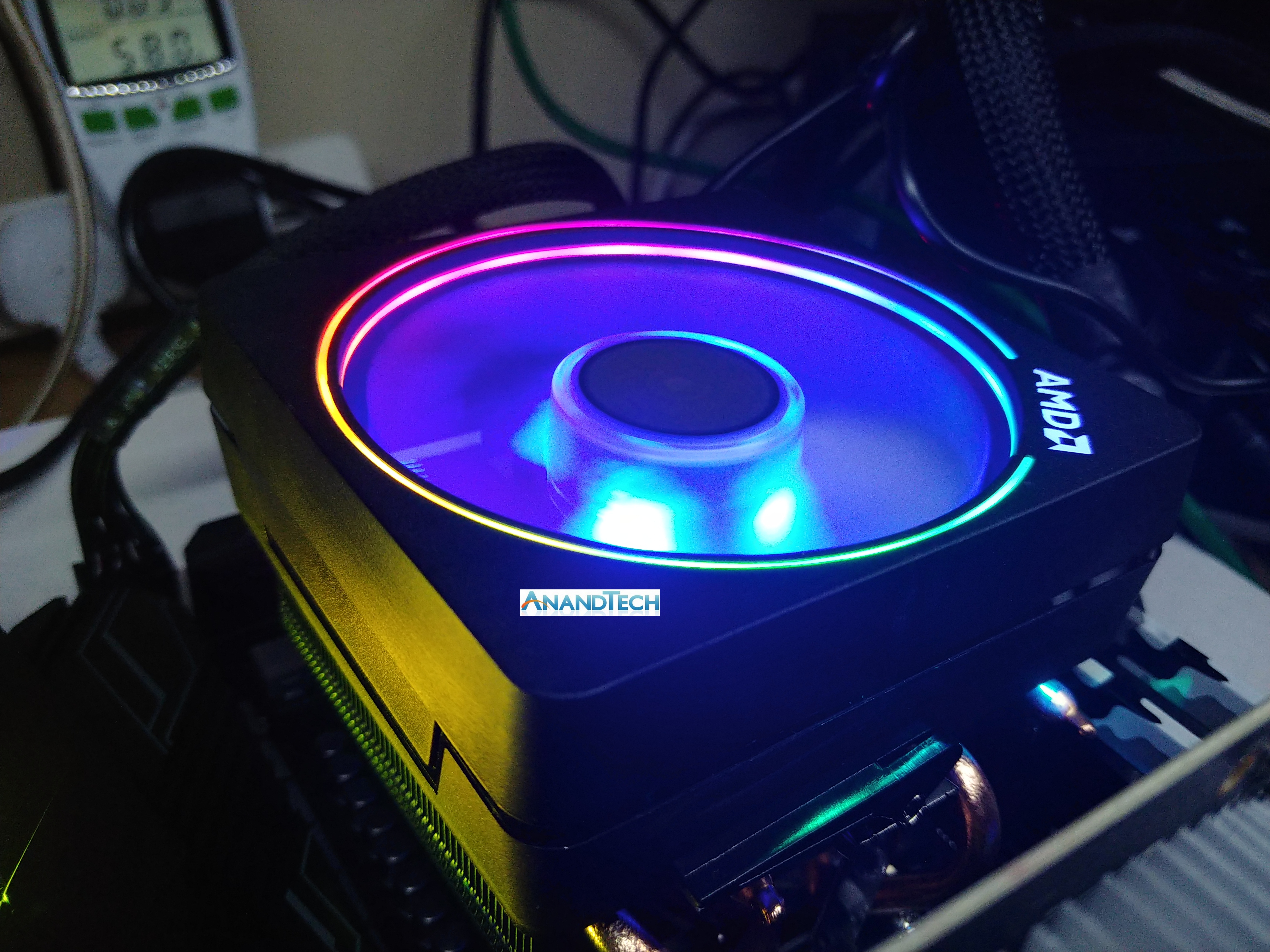 Кулерами wraith. Кулер AMD Wraith Prism RGB. Кулер Wraith Prism. AMD Ryzen 7 2700x. AMD Wraith Prism Cooler.