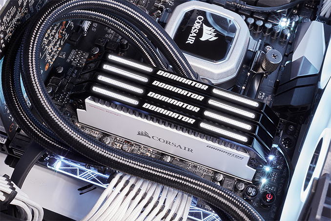 Unveils White" Dominator Platinum Special Edition Contrast DIMMs