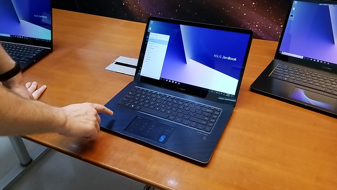 Тачпад asus zenbook. ASUS ZENBOOK Pro 15. ASUS ZENBOOK Touchpad. ZENBOOK Flip 15 ux564. Ультрабук с экраном на тачпаде.