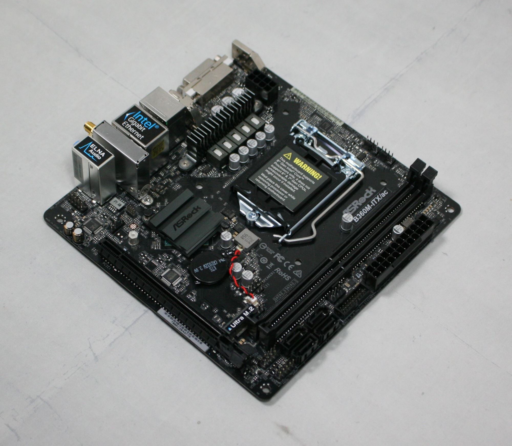 Visual Inspection - The ASRock B360M-ITX/ac Motherboard Review: Tiny Take B360, Sub $100