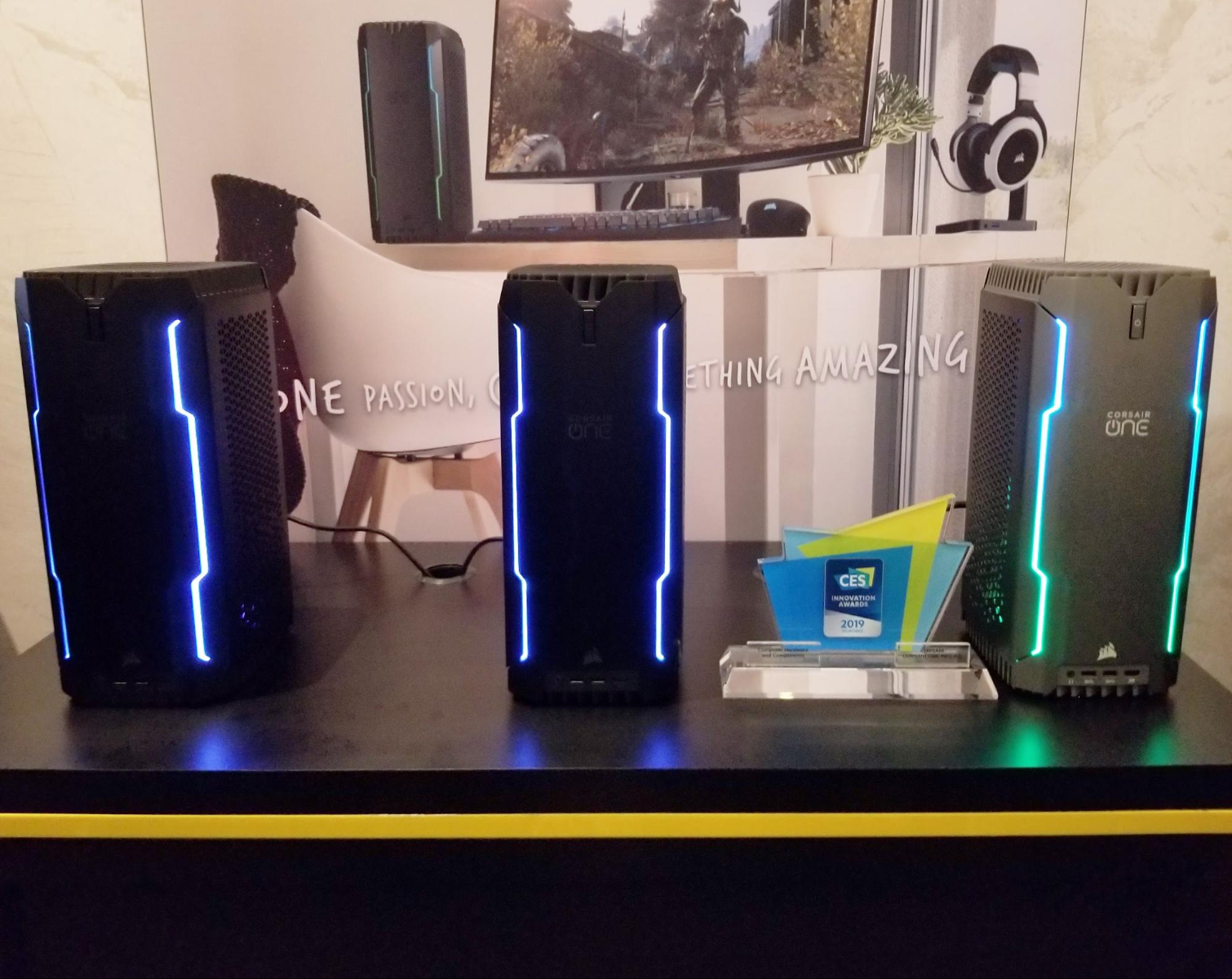 Corsair One Pro New Flagship Mini-PC with i9-9920X and RTX Ti