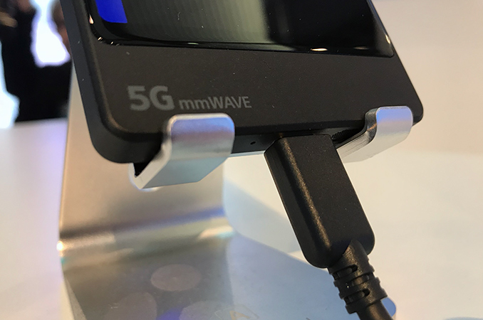 Sony Xperia 5g MMWAVE. Sony g5 фото. Xperia Pro с 5g MMWAVE. Прототип сони ТКС 310.