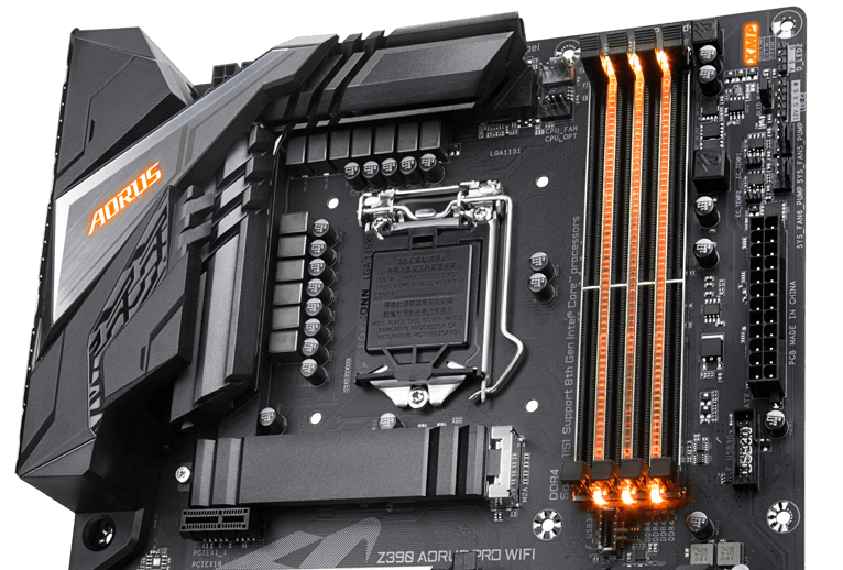 Visual Inspection - The GIGABYTE Z390 Aorus Pro WIFI Motherboard