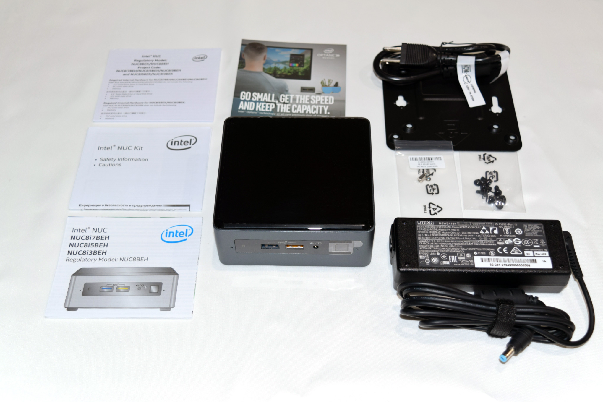 Intel's Bean Canyon (NUC8i7BEH) Coffee Lake NUC Review - Ticking the Right  Boxes