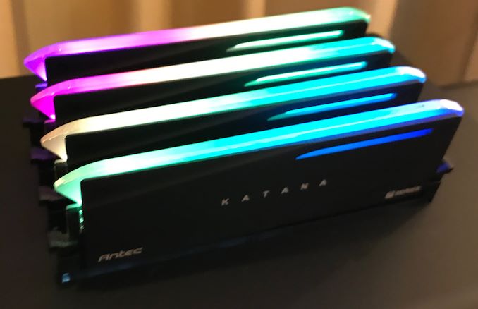 Antec Katana RGB メモリ 16GB (2x8GB) DDR4 3600 (PC4-28800) C16