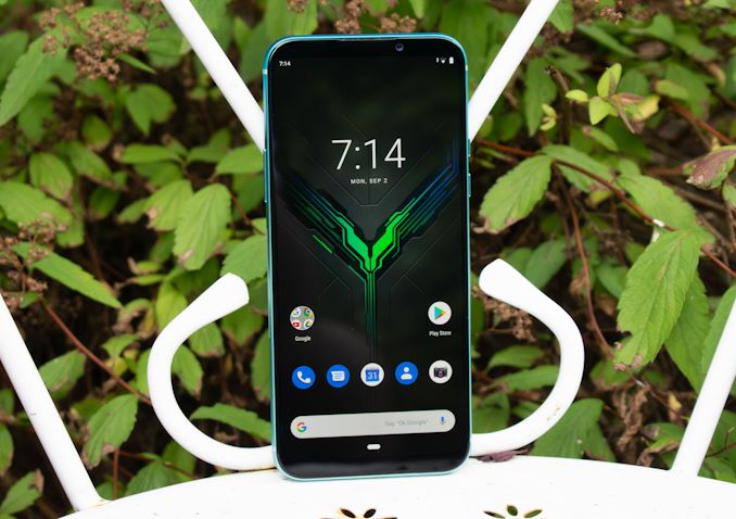 Xiaomi Black Shark Review: What Exactly Does A Gaming Phone Do Better? 