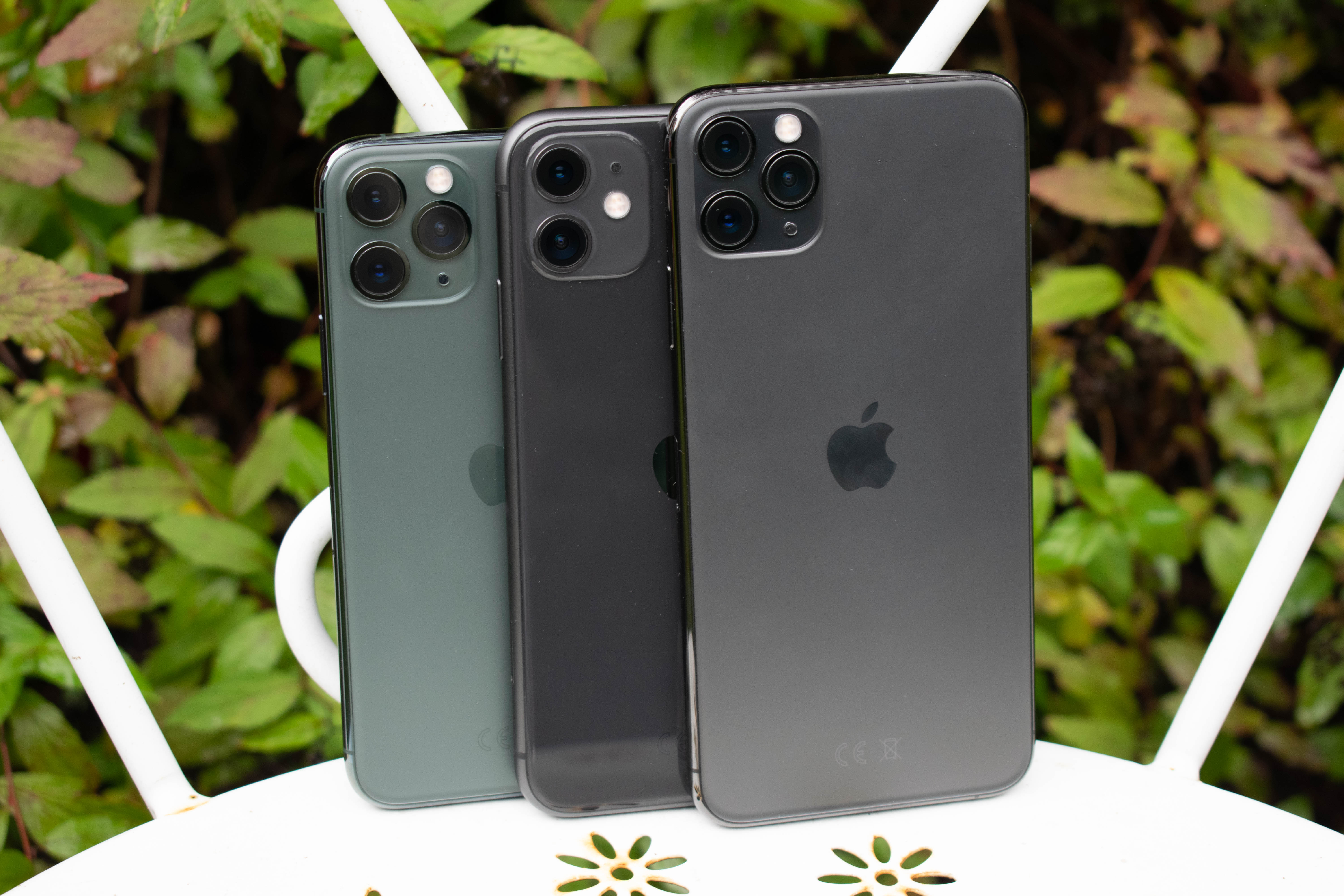 Apple iPhone 11 Pro and Pro Max review: great battery life, screen and  camera - The Verge