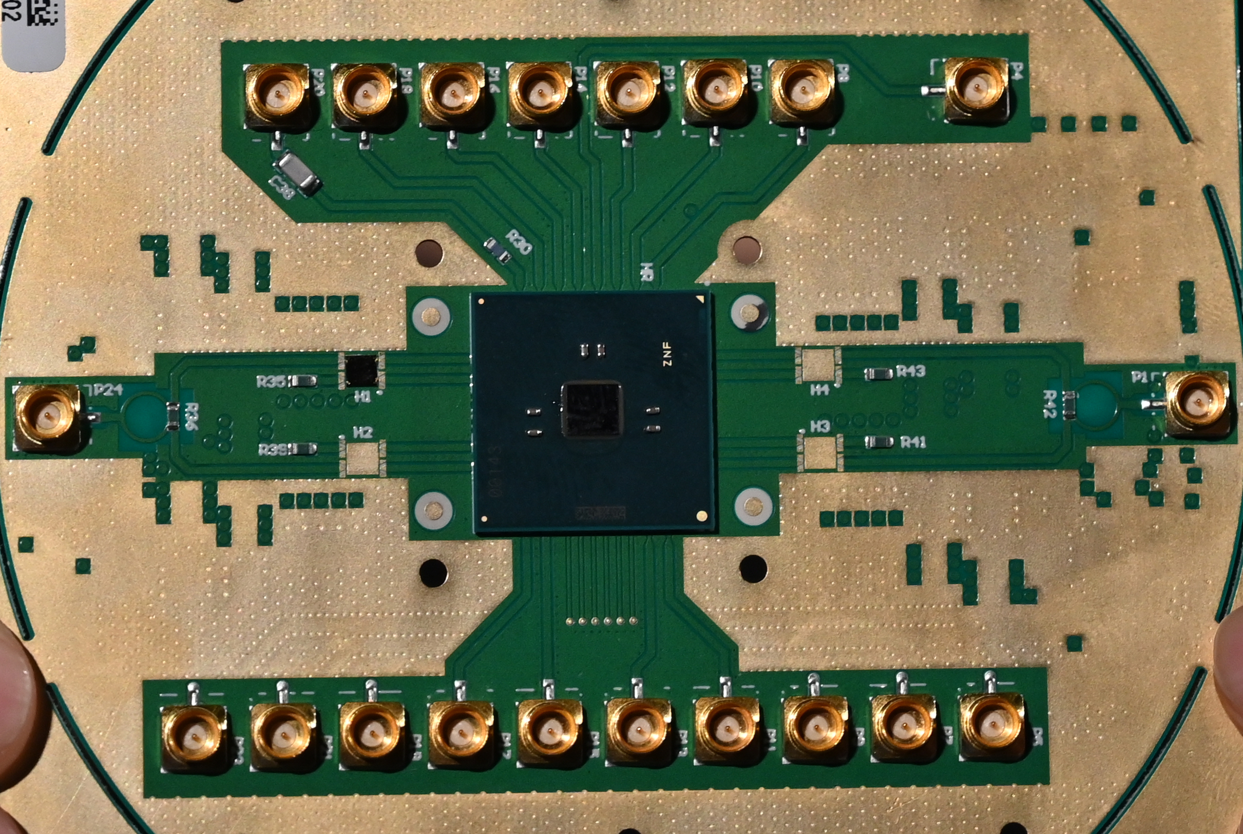 gezond verstand Pastoor Array Intel Launches Horse Ridge Chip for Quantum Computing Systems