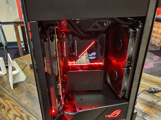 Finally A DIFFERENT PC Case! ASUS RoG Z11 