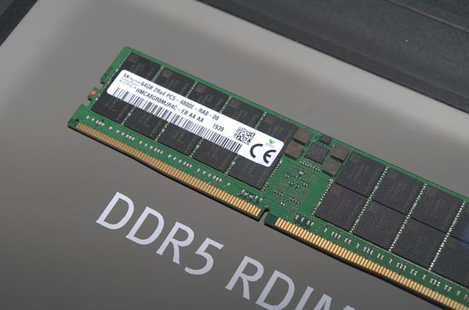 Here's Some DDR5-4800: Hands-On First Look at Next Gen DRAM