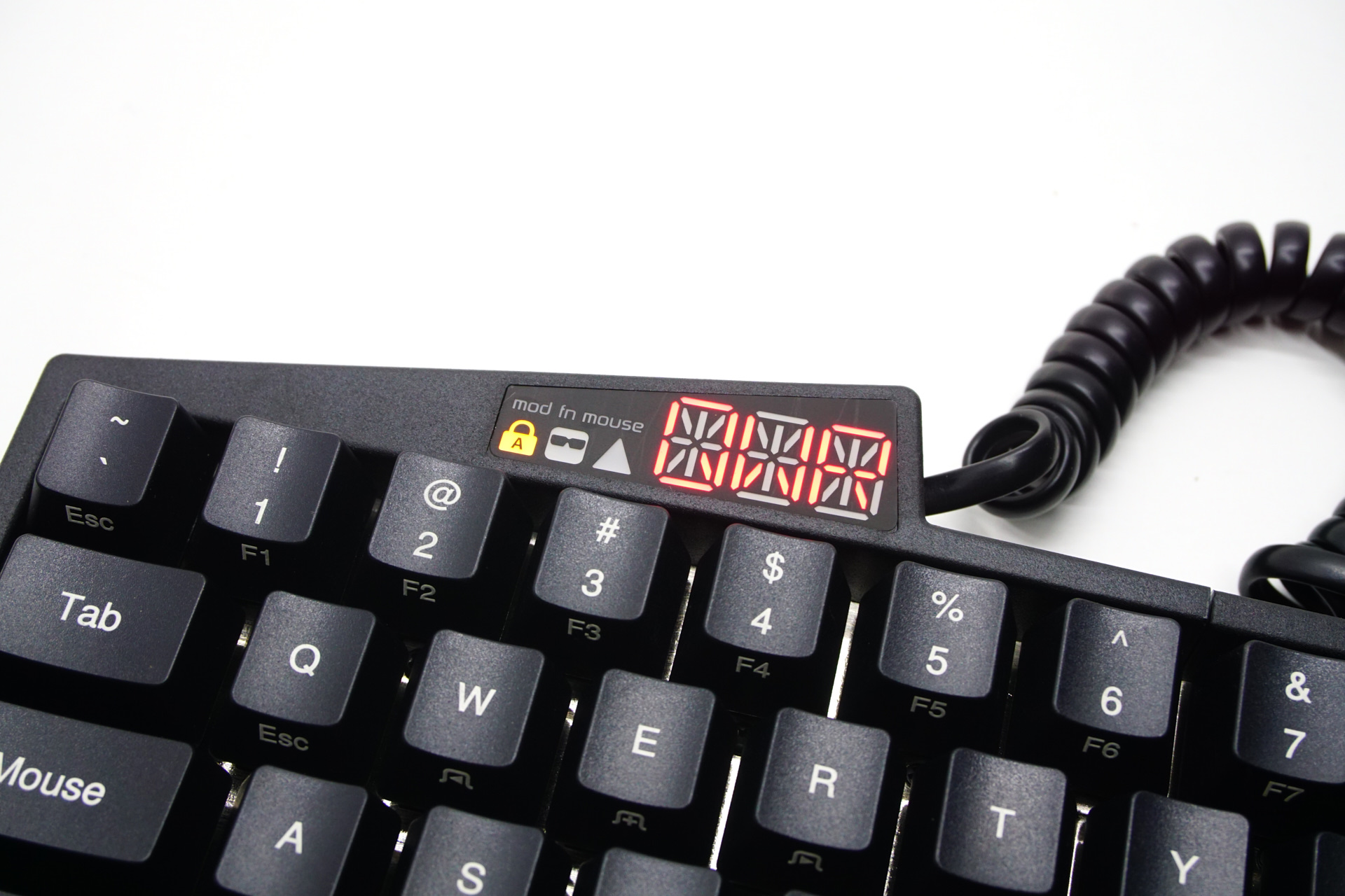 Ultimate Hacking Keyboard: Gimmick or serious productivity tool?