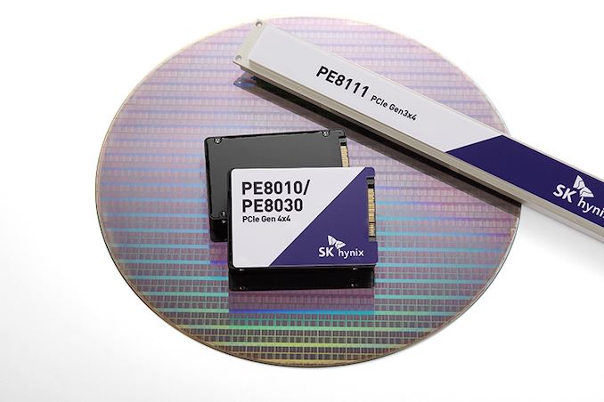 أخذ عينات SK Hynix SSDs الجديدة PCIe 4.0 96L ، SSD 128L 4D NAND Enterprise 2