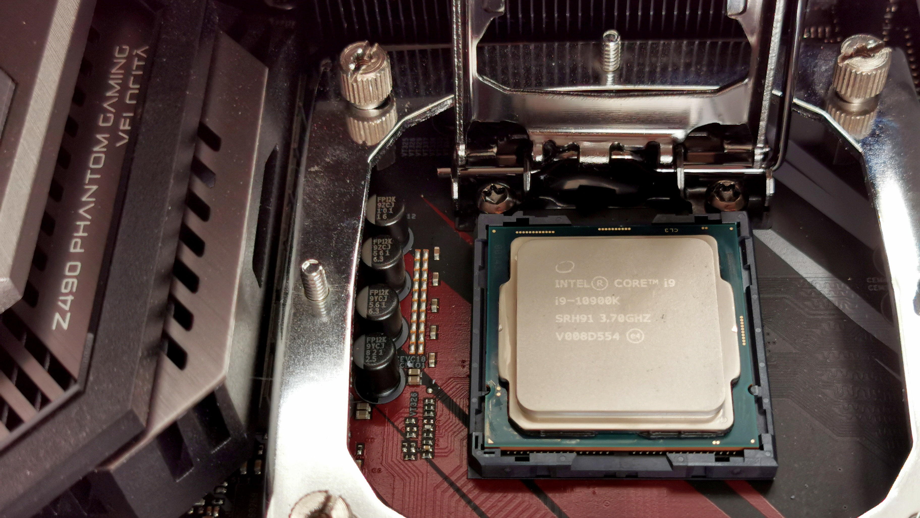 The Intel Comet Lake Core i9-10900K, i7-10700K, i5-10600K CPU Review:  Skylake We Go Again