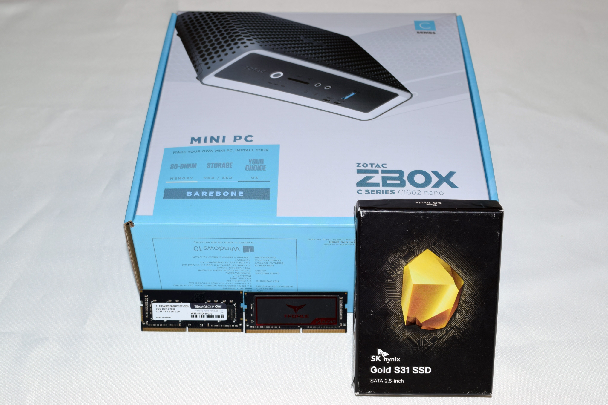 ZOTAC ZBOX CI622 Nano Barebone, Fanless Comet Lake Mini PC