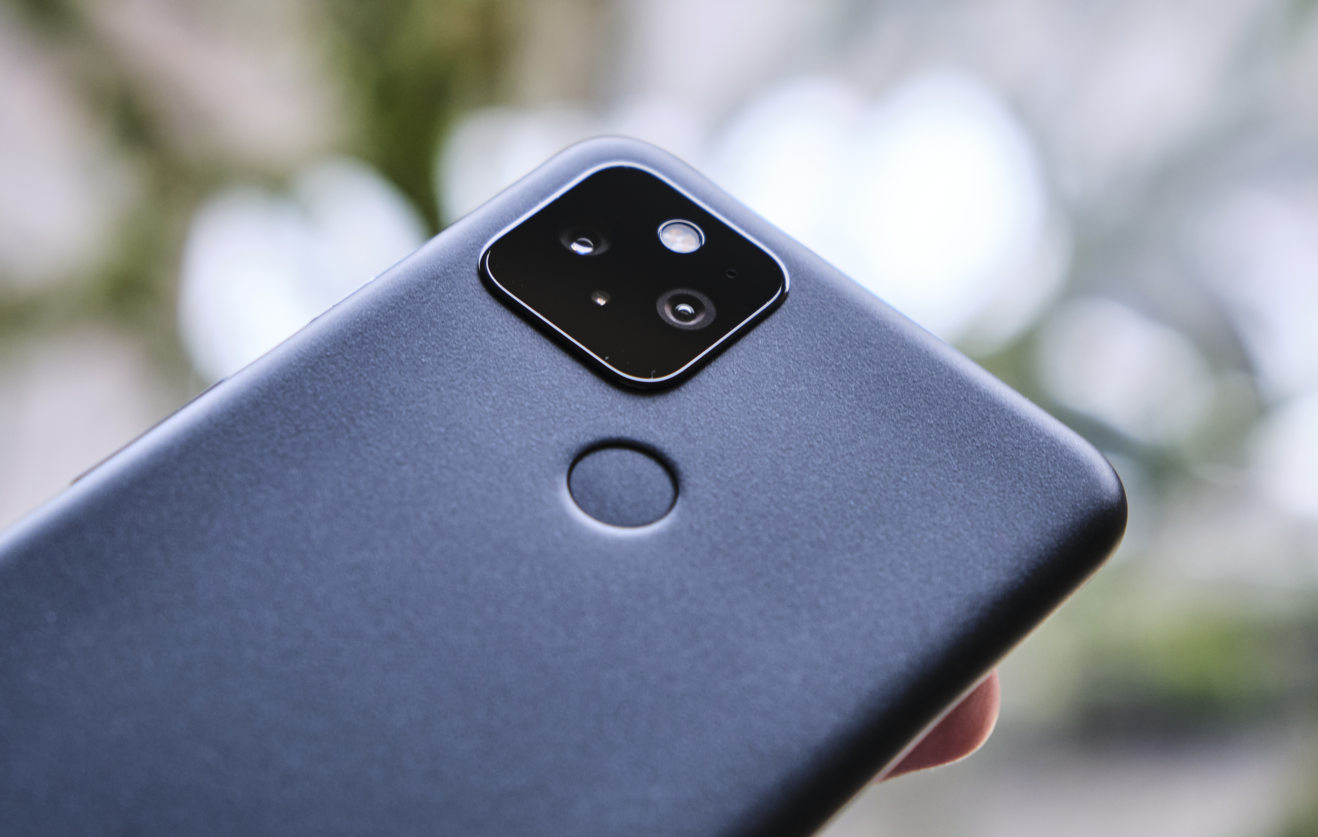 The Google Pixel 5: A Mini-Review - Small Package, Small Value?