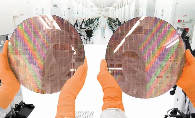 [Image: globalfoundries_semiconductor_wafers_300...78x452.jpg]