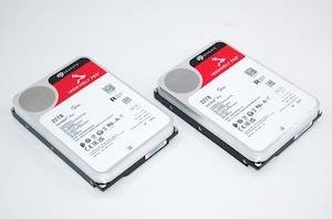 Seagate Ships First 30TB HAMR HDDs