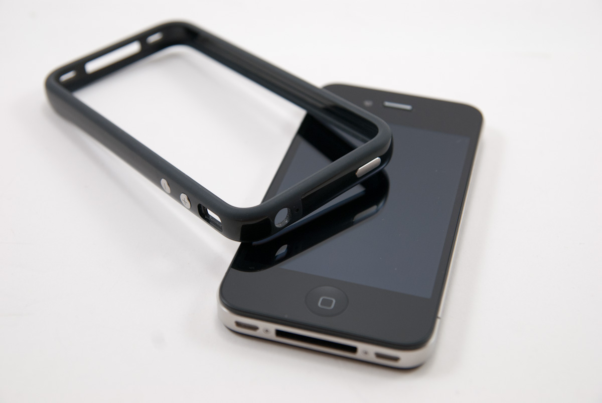strak merk op korting An iPhone with Bumpers - Apple's iPhone 4: Thoroughly Reviewed