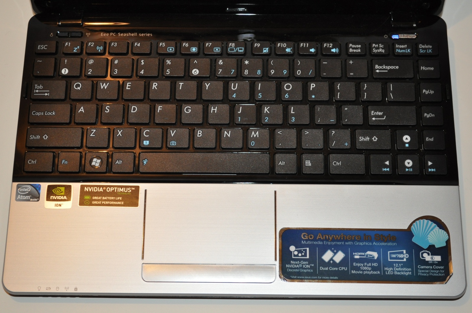 ASUS EeePC 1215N keyboard