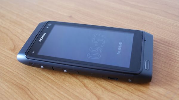 Nokia N8 Review: Nokia's New Flagship