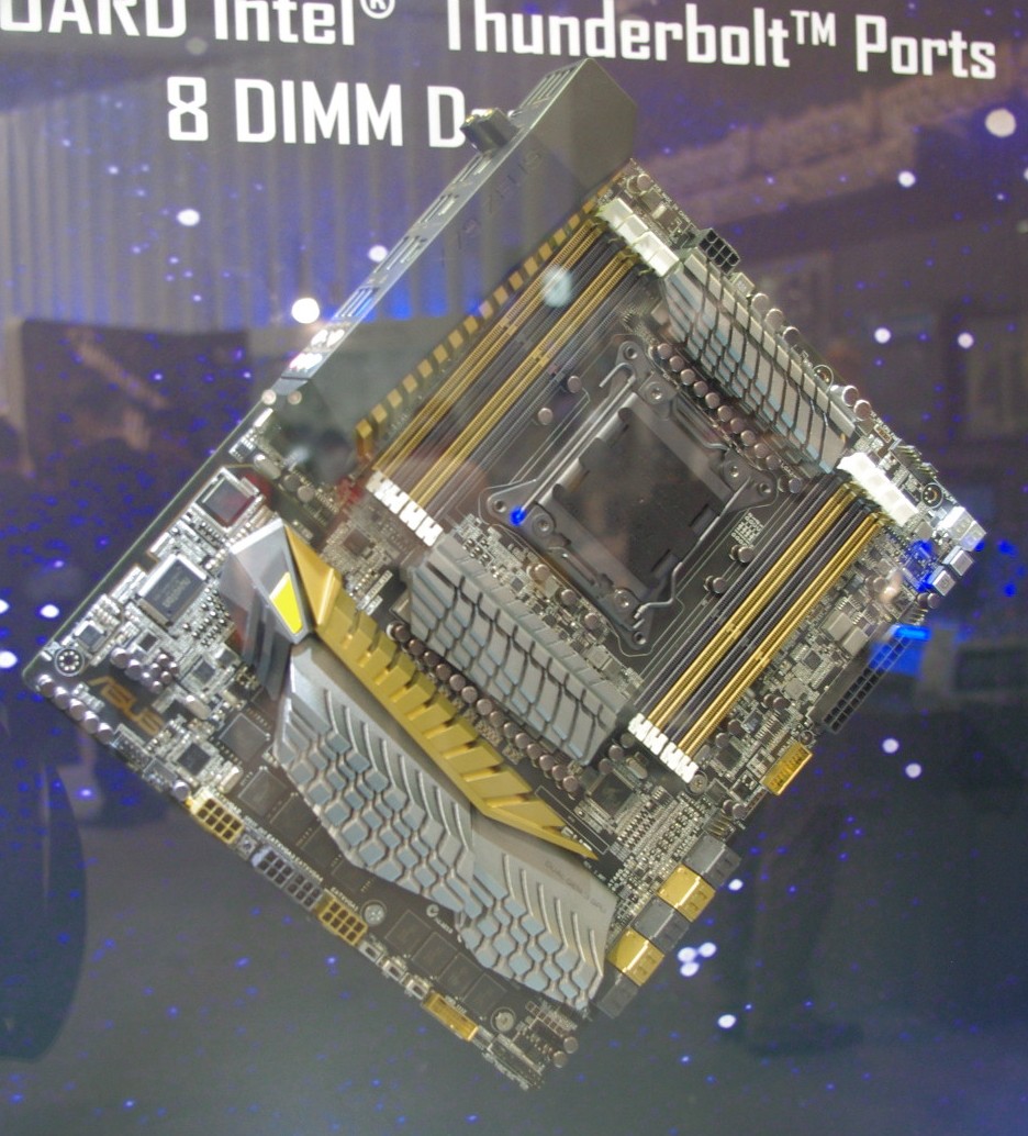 Computex 2012: ASUS Motherboard Technical Showcase - ZEUS with GPU onboard