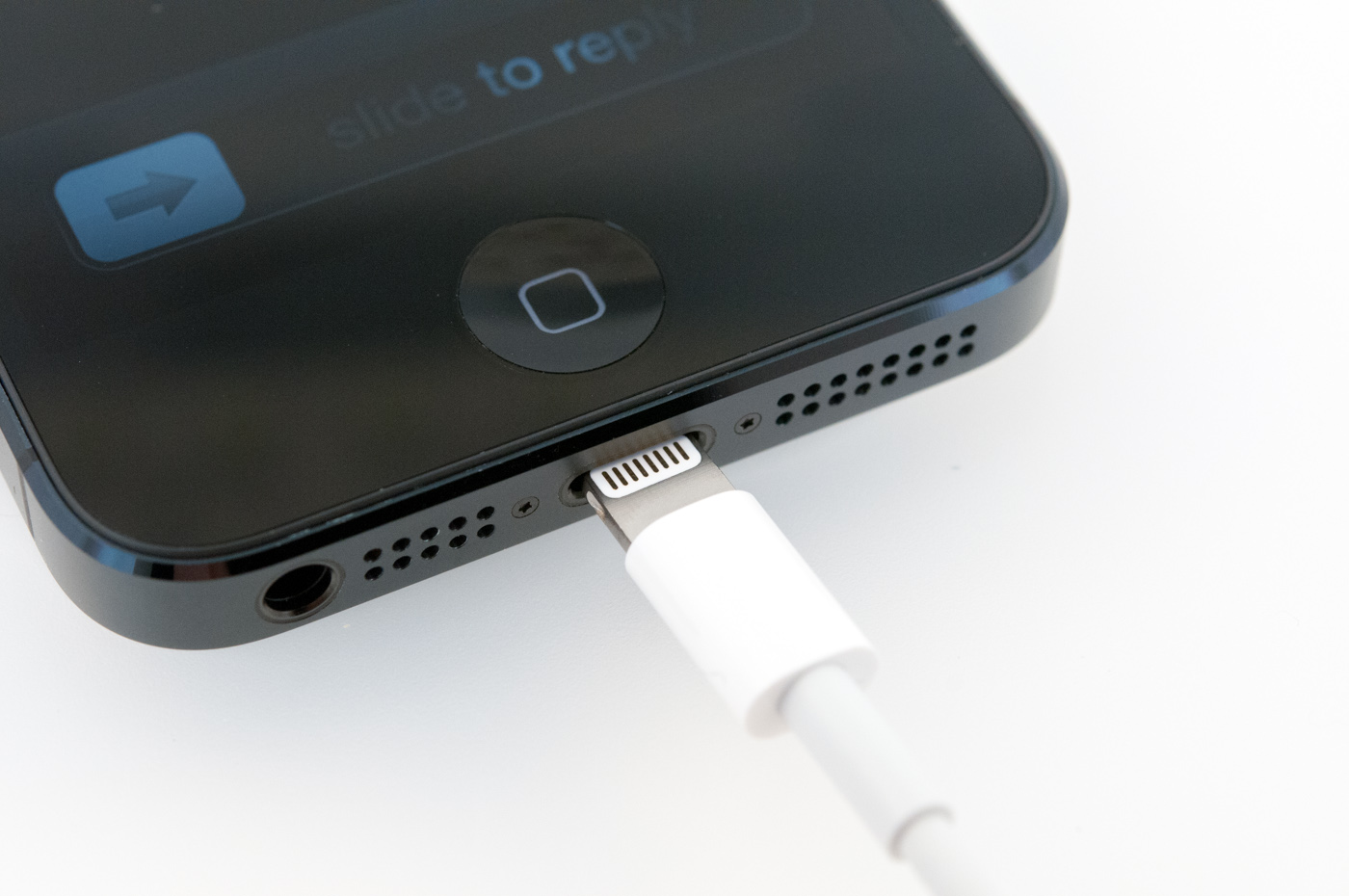 lightning connector on iphone