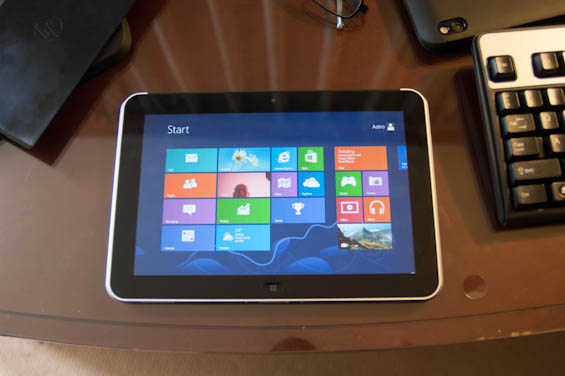 Hp S Elitepad 900 Windows 8 Tablet No Short Skirt But A Couple Of Long Jackets