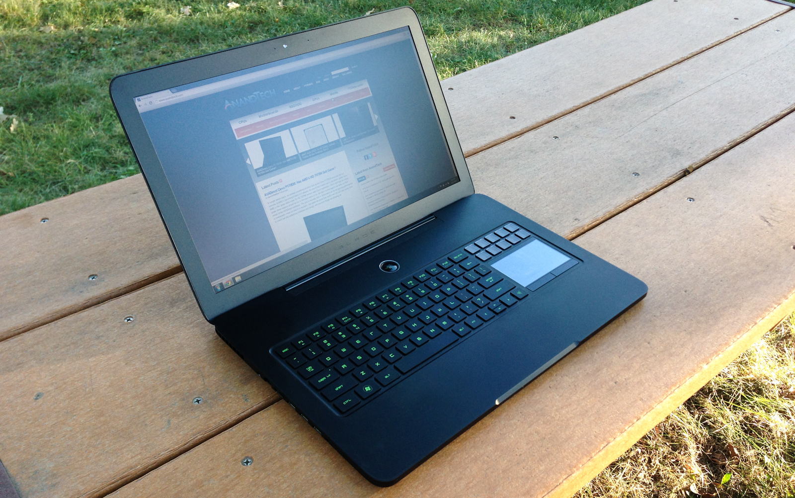 Razer Blade (late 2012) - Design Changes - The New Razer Blade ...